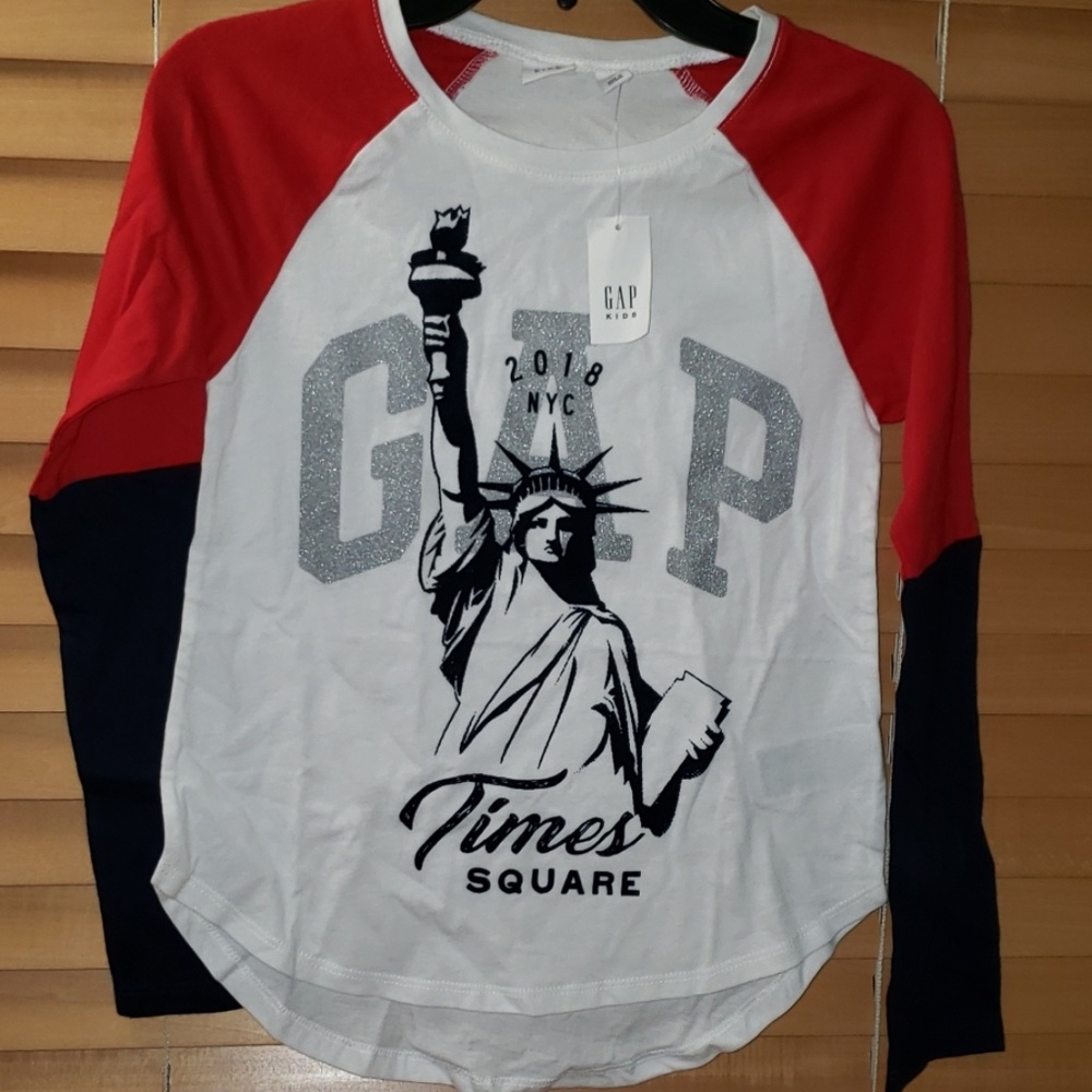Gap raglan